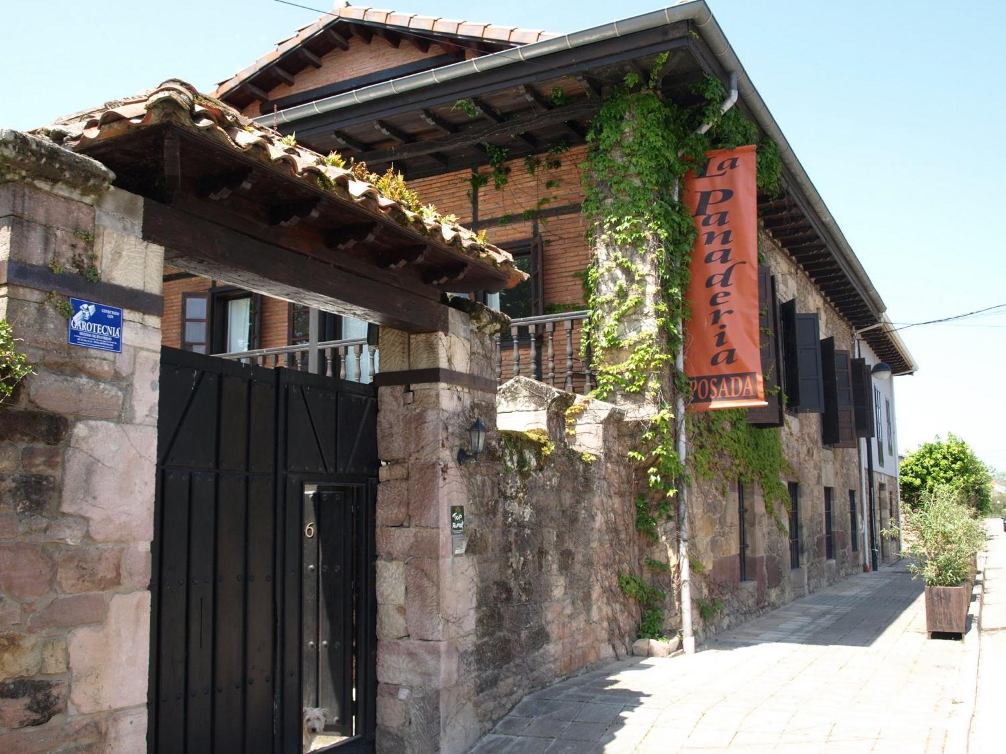 Posada La Panaderia De Castaneda Villabanez  Exterior photo